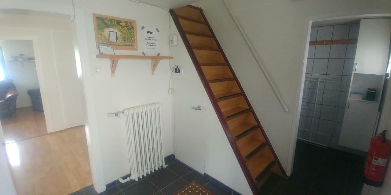 East Iceland Homestay Eskifjorthur Exterior photo